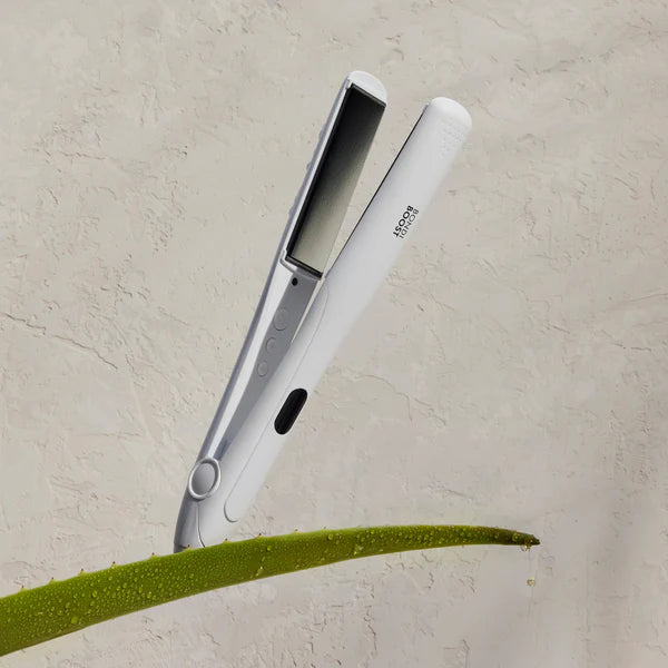Bondi Boost Aloe-Infused Flat Iron 25mm