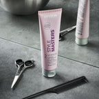 REVLON PROFESSIONAL STYLE MASTERS™ DEFINING GEL™ 2 Control and Shine Gel 150ml