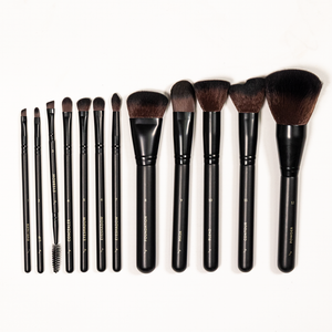
            
                Load image into Gallery viewer, Eco Tan 12 Piece Vegan Brush Collection
            
        